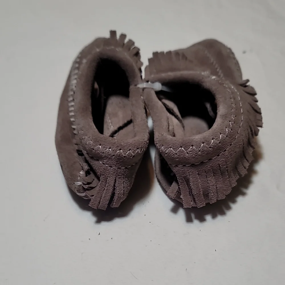 Minneconta Brown Moccasins with Fringe and Soft Sole